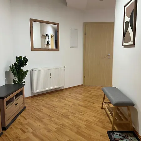 In Апартаменты